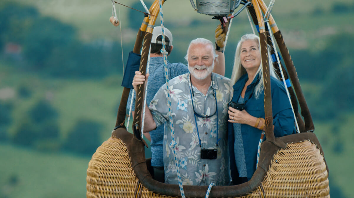 Over The Rainbeaubeaux